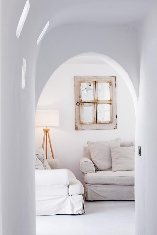 Villa Thea Collection *